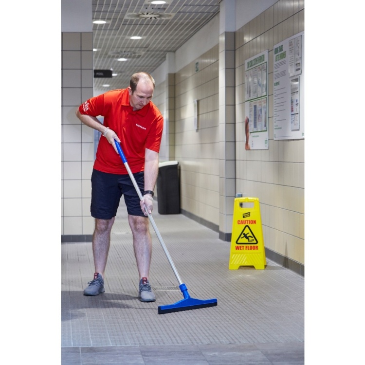 Sgrassatore Per Pavimenti Rubbermaid Commercial FG9 C2800BLA – Lama In Gomma 55,9 Cm